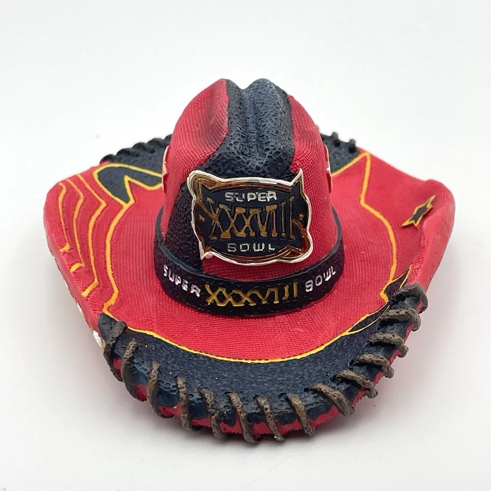 2004 Super Bowl XXXVIII Houston Patriots Panthers Hat Boot Figure Magnet Set NFL